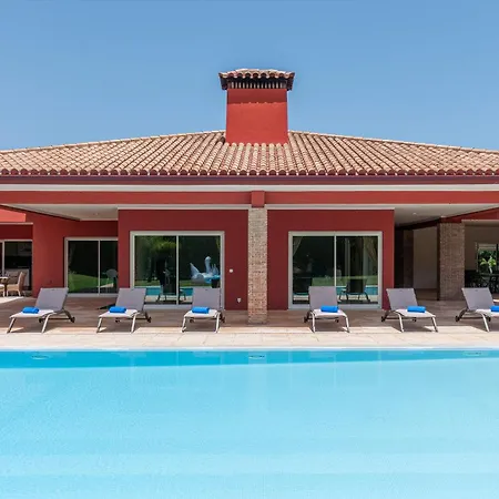 Pinhal Luxa - Heated Pool, Sauna, Steamroom, Gym, Pool Table - Stunning On Golf Pinhal Velho, Сasa de vacaciones *